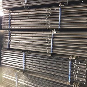 POST STEEL BLACK POST (IMP) 05'6 (1650mm)