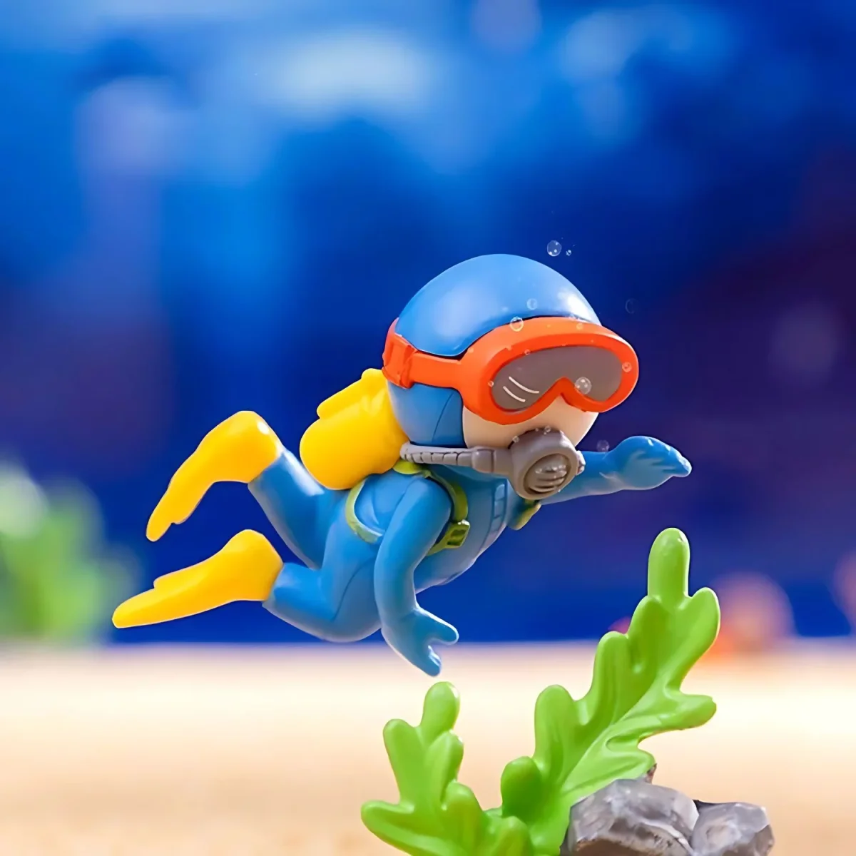 VAYINATO 3Pcs Aquairum Fish Tank Floating Toys ( Surfer , Whalegirl and Diver ) | Cute Decoration For Fish Tank - Bild 7
